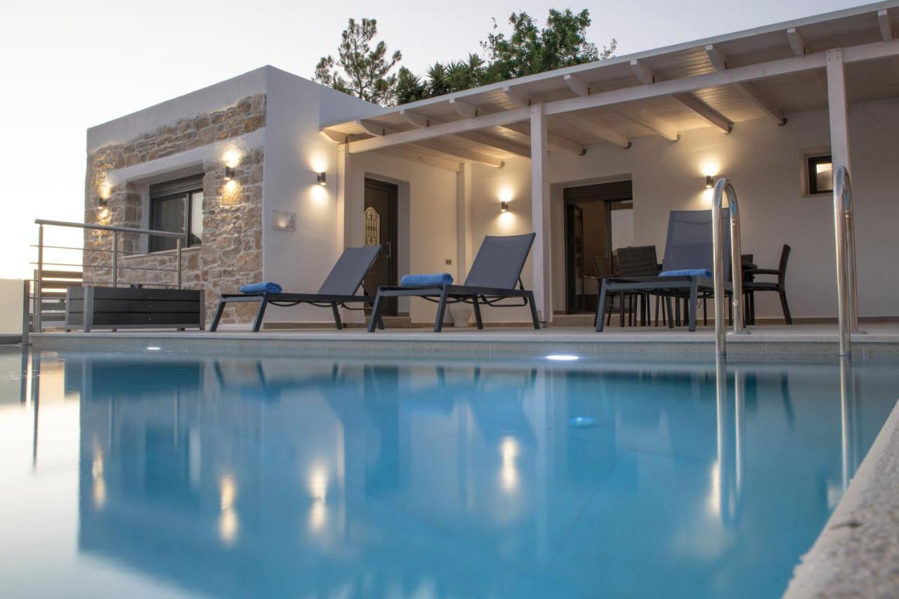 Stella Luxury Villa - كاميلاريون المظهر الخارجي الصورة